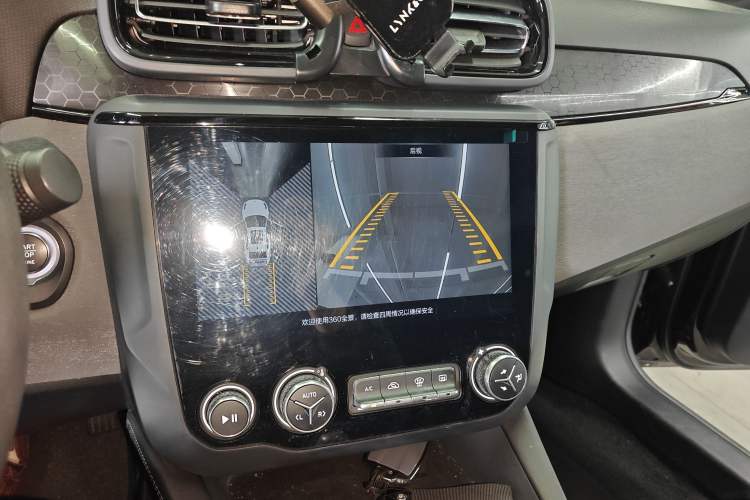 Used Lynk & Co 03 2022 1.5TD DCT JingPro Audio And AC Panel