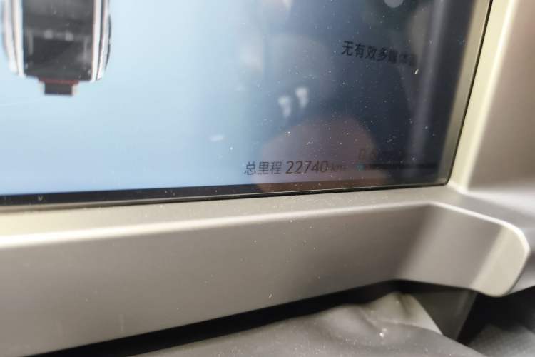 Used JETOUR Traveler 2023 2.0T All-Wheel Drive Conquer PRO Odometer Close Up