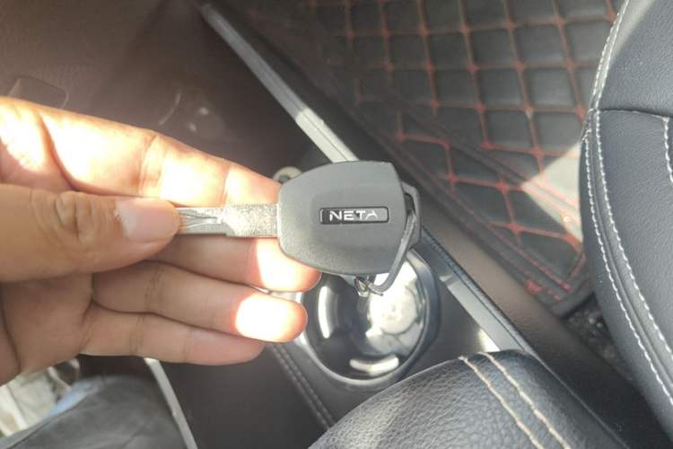 Used NETA V 2021 Standard Range Entertainment Edition
