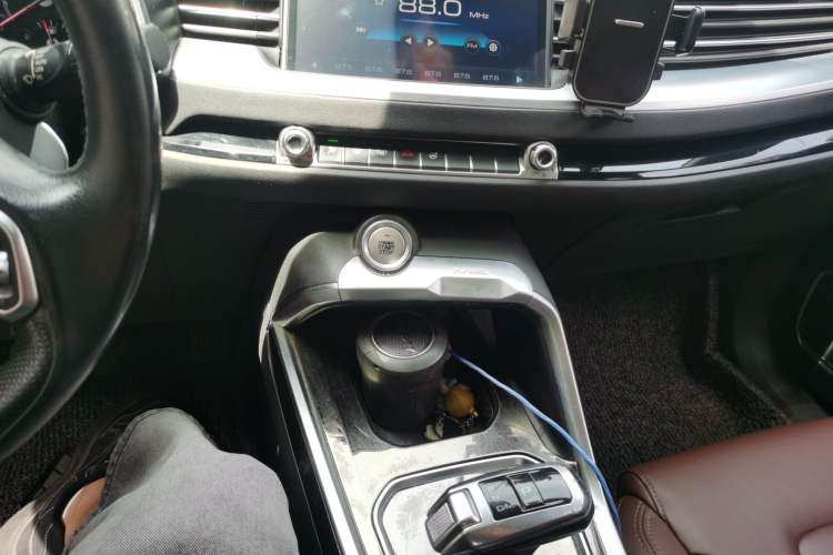 Used Haval H6 2017 Blue Label 2.0T Automatic Two-Wheel Drive Smart Edition