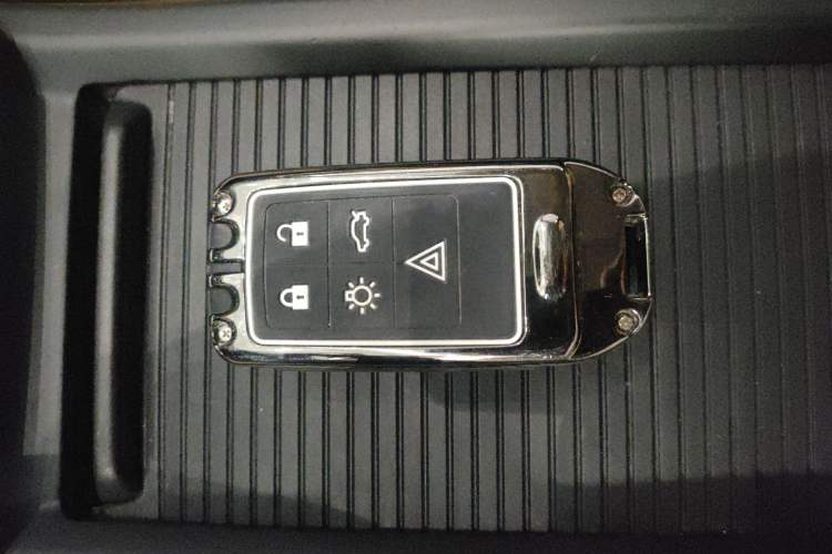 Used Volvo V40 2018 T3 Zhiya Edition