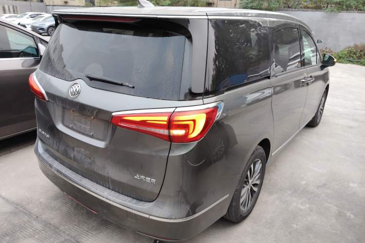 Used Buick GL8 2018 ES 28T Flagship Model China VI Standard
