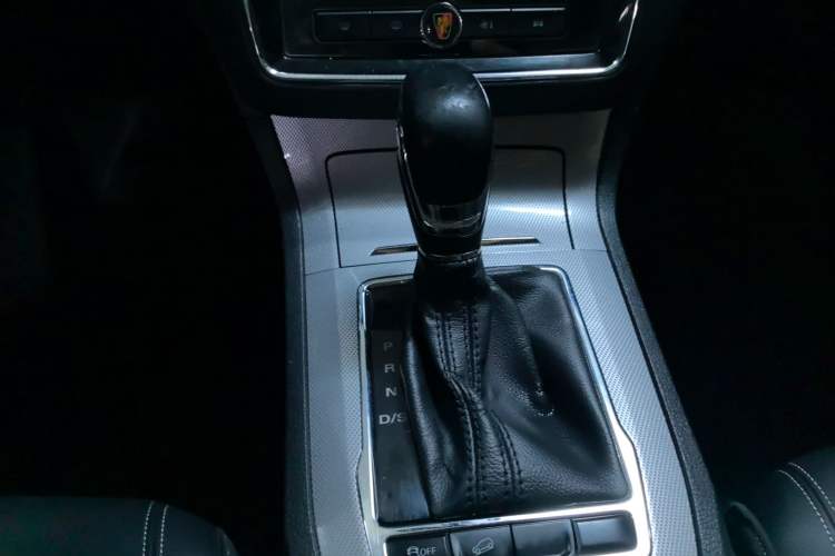 Used Roewe RX5 2020 20T Automatic 4G Connected Million Edition
