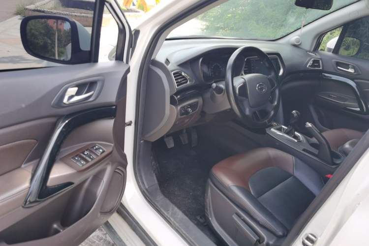 Used GAC Trumpchi GS4 2017 200T Manual Two-Wheel Drive Comfort Edition