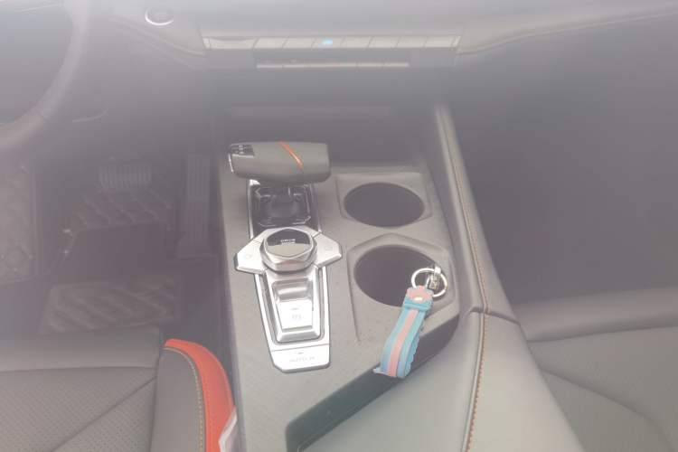 Used CHANGAN UNI-V 2023 1.5T Premium Model
