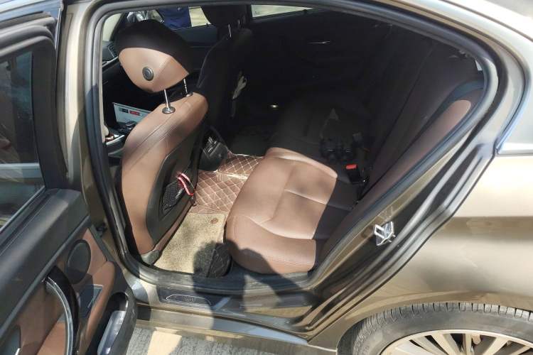 Used BMW 3 Series 2019 320Li Fashion Model
