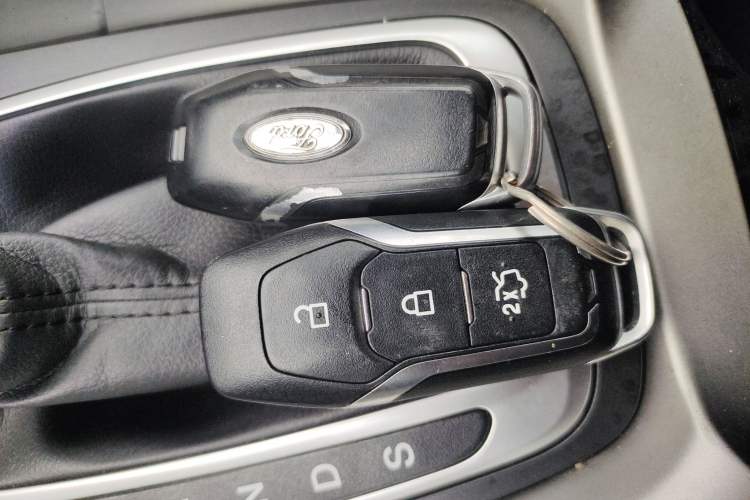 Used Ford Mondeo 2013 2.0L GTDi 200 Fashion Edition