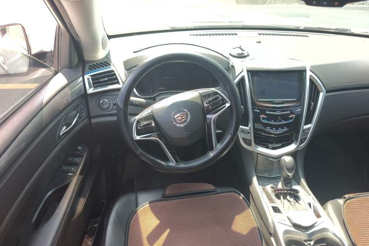 Used Cadillac SRX 2015 3.0L Comfort Version