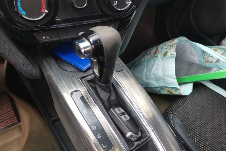 Used Honda XR-V 2017 1.8L EXi CVT Comfort Version