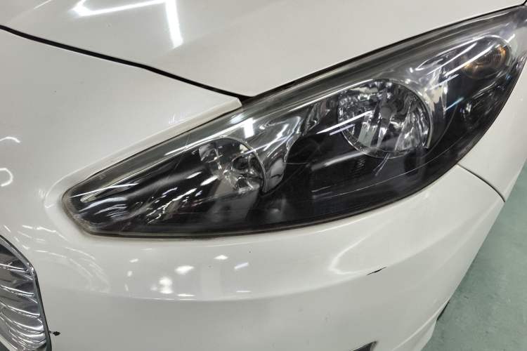 Used Peugeot 308 2014 Enjoy Edition Classic 1.6L Manual Fashion Model