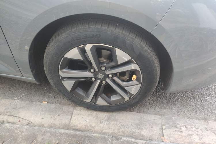 Used Baojun Valli 2021 1.5T Naqu Starry Sky CVT Flagship Model
