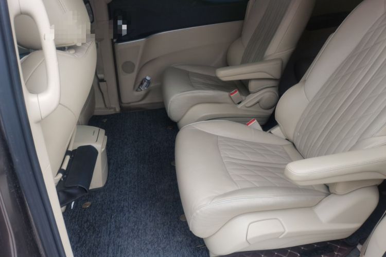 Used Buick GL8 2022 Land Business Class 652T Luxury Model Left Rear Seat