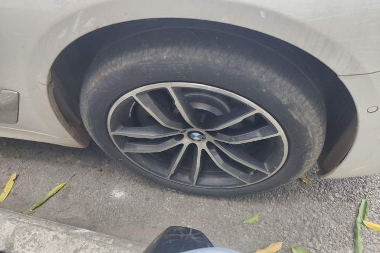 Used BMW 5 Series 2022 Restyled 525Li M Sport Package
