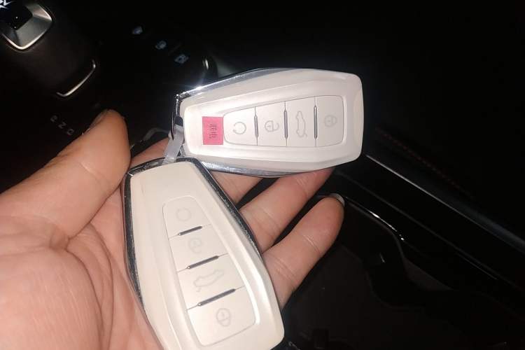 Used Geely Auto Cowboy 2025 1.5TD Fun-Offroad Version Vehicle Key