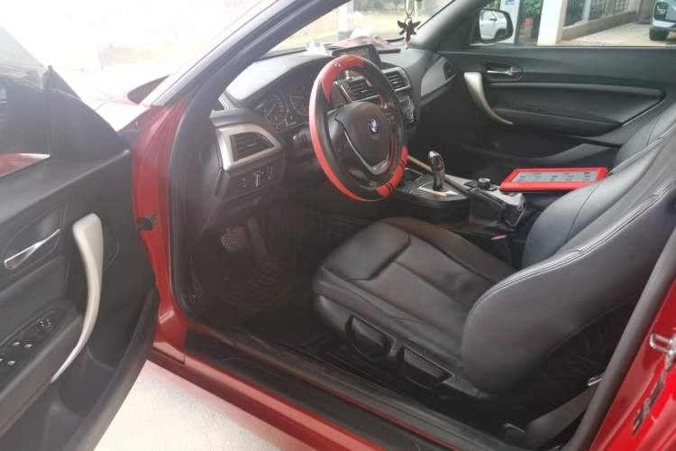 Used BMW 2 Series 2015 218i Convertible Coupe Driver Seat