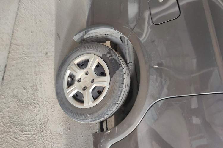 Used Dongfeng Fengon 330 2014 1.5L Manual Standard Edition DK15-02