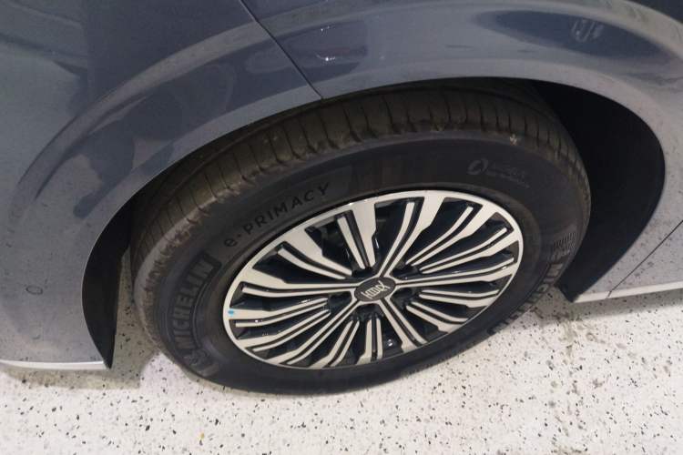 Used BYD Xia 2025 DM-i 1.5T 180km Beyond Edition