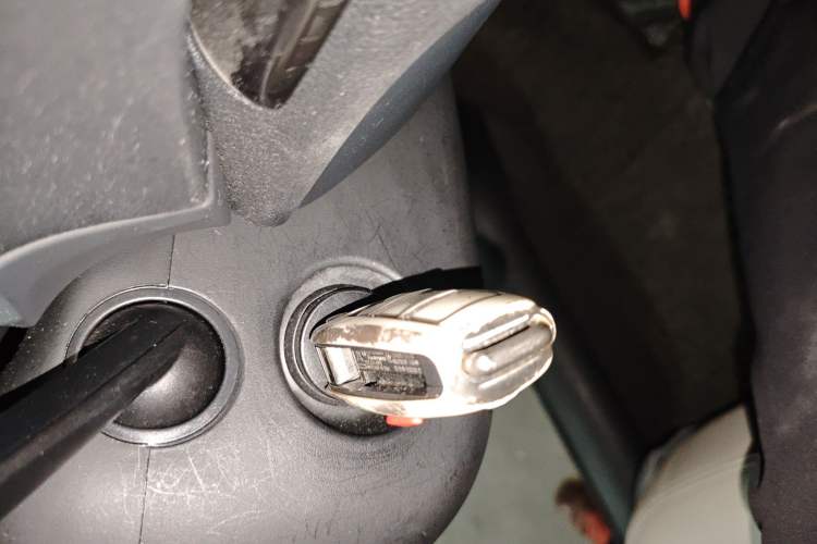 Used Audi A3 2020 Limousine 35 TFSI Fashion Edition China VI Emission Standard Vehicle Key