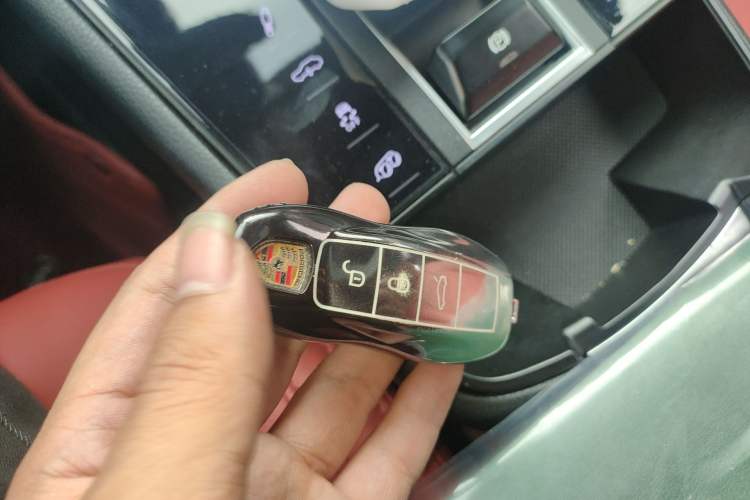 Used Porsche Macan 2016 Macan 2.0T Vehicle Key