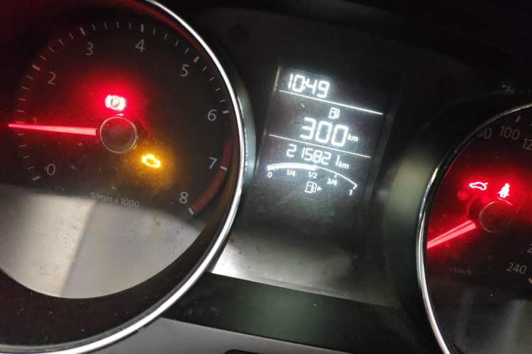 Used Volkswagen Bora 2014 1.6L Manual Fashion Edition Odometer Close Up