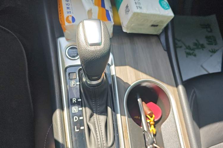 Used Nissan Teana 2021 2.0L XL Comfort Edition Gear Lever