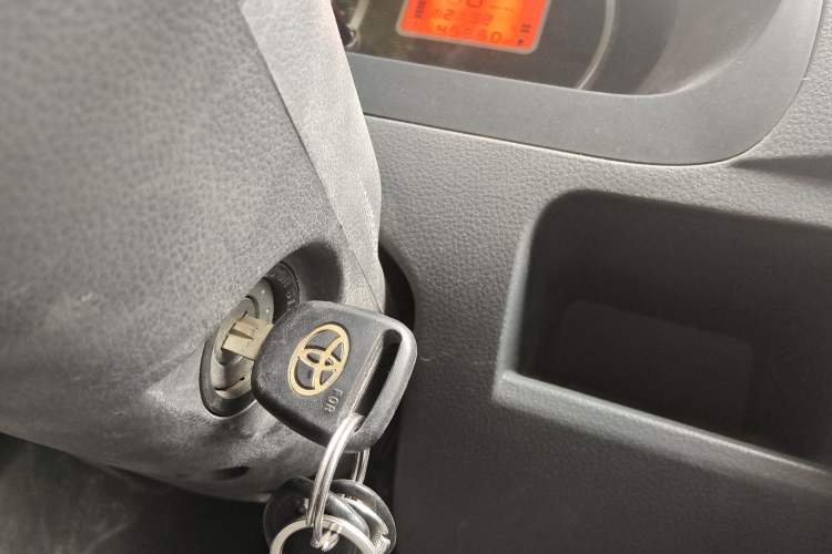 Used BAIC Weiwang 306 2011 1.3L base model 7 seats
