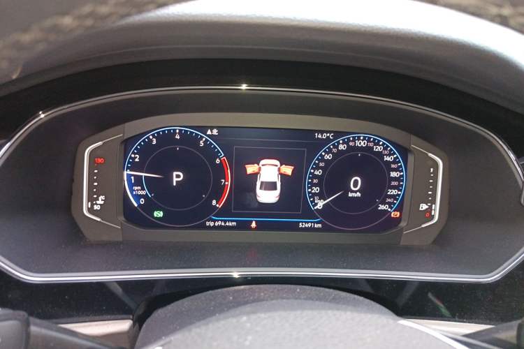 Used Volkswagen Passat 2020 330TSI Luxury Edition China VI