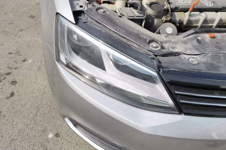 Used Volkswagen Sagitar 2012 1.6L Automatic Fashion Edition