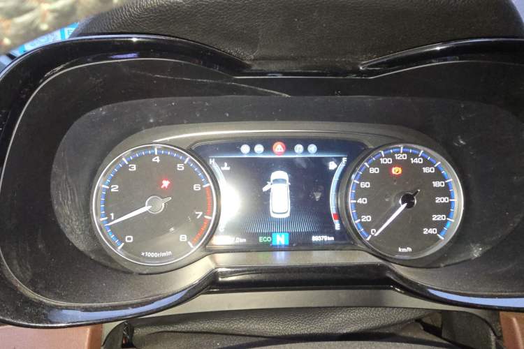 Used GAC Trumpchi GS8 2017 320T Two-Wheel Drive Luxury Smart Connectivity Version (7 Seats)
