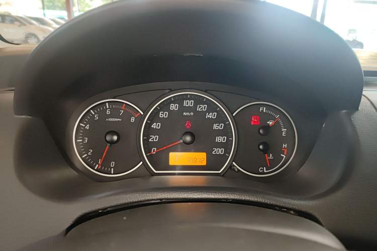 Used Suzuki Swift 2016 1.5L Automatic Fashionable Coolplay Edition
