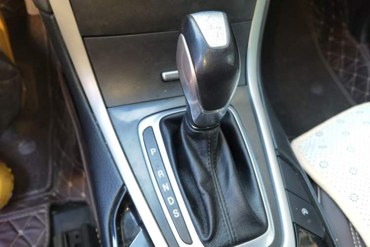 Used Ford Edge 2015 2.0T GTDi Two-Wheel-Drive Elite Edition
