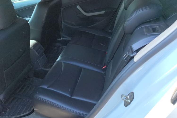 Used Peugeot 408 2013 2.0L Automatic Comfort Edition
