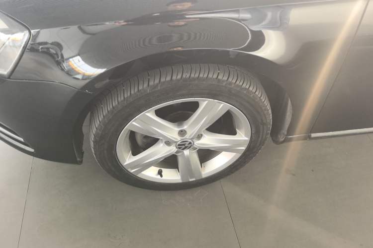 Used Volkswagen Magotan 2016 1.8TSI Luxury Comfort Model