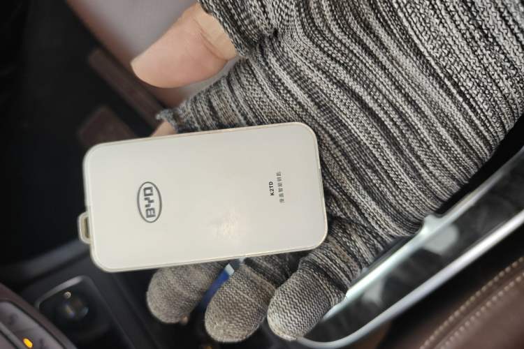 Used BYD Tang New Energy 2015 2.0T Four-Wheel-Drive Flagship Model