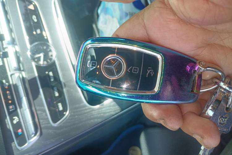 Used Mercedes-Benz E-Class 2018 Facelift E 200 L Sport Edition