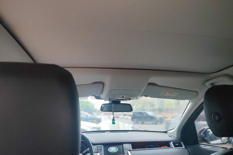 Used Land Rover Discovery Sport 2017 2.0T SE Headliner