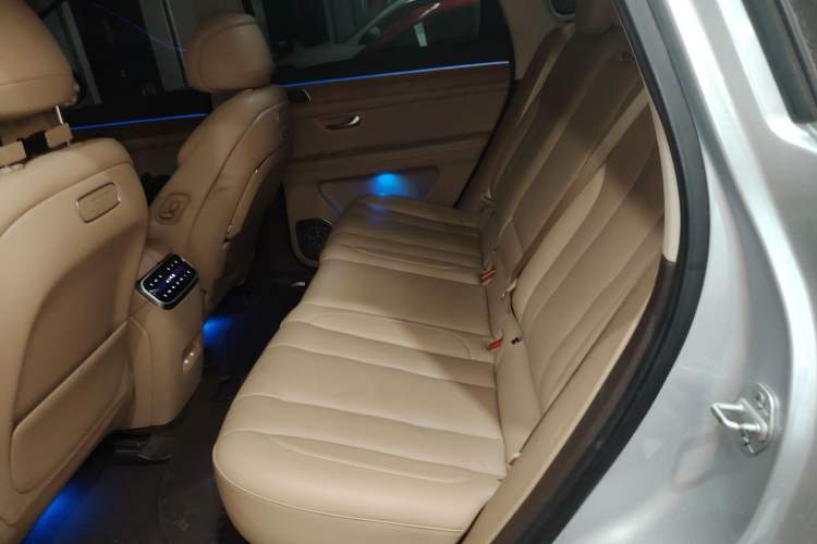 Used Hima AITO M7 2024 1.5T Rear-Drive Plus Version 5 Seats