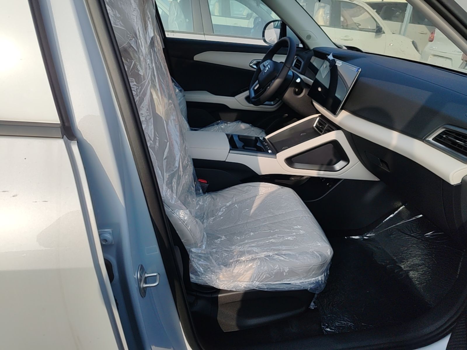 BYD Yuan UP 2025 Intelligent Driving Version 401 KM Dynamic Edition — снимка 19