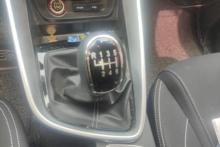 Used Baojun 530 2019 1.5T Manual Comfort Version 7 Seats China V Emission Standard
