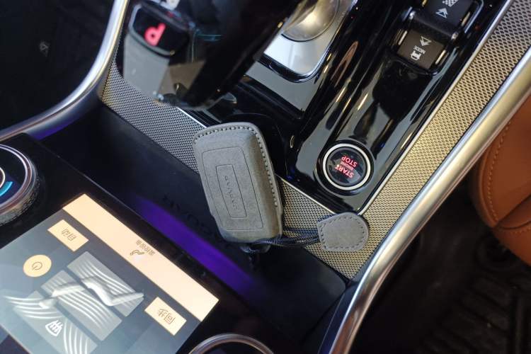 Used Jaguar XEL 2024 2.0T 250 PS R-DYNAMIC S Advanced Sport Edition