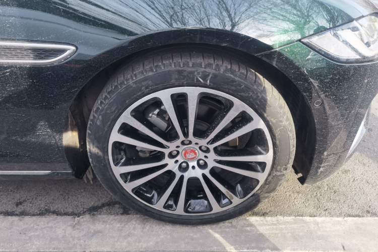 Used Jaguar XFL 2022 XFL 2.0T P250 Two-Wheel-Drive Prestige Luxury Edition
