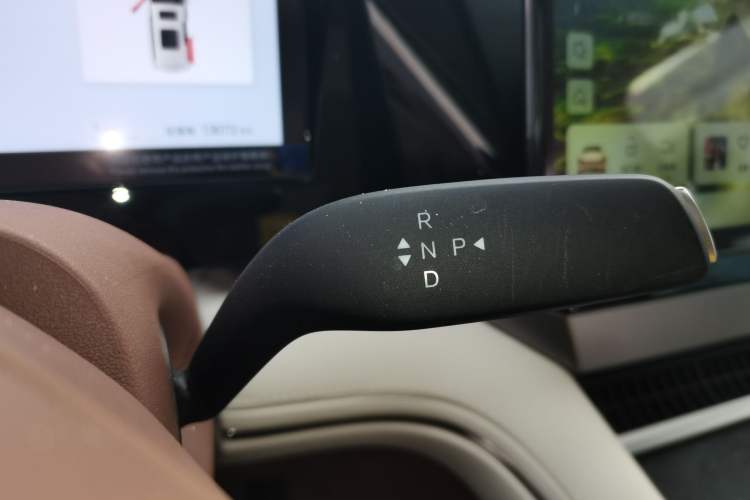 Used BYD Xia 2025 DM-i 1.5T 100km Leading Model
