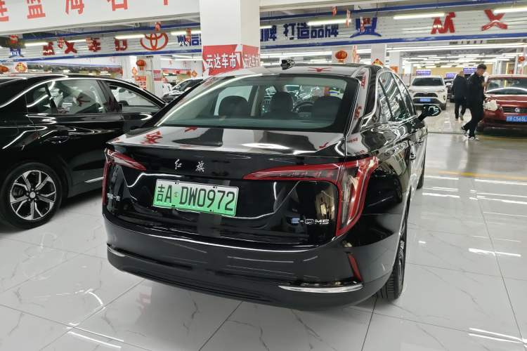 Used Hongqi E-QM5 2021 Charging Version Flagship Edition Rear Right 45 Deg