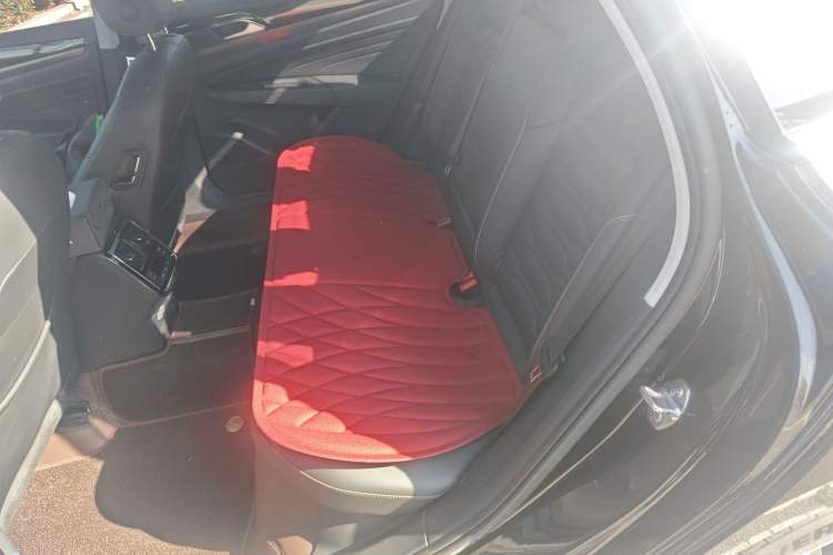 Used Volkswagen Passat New Energy 2020 430 PHEV Hybrid Elite Edition China VI Standard Left Rear Seat