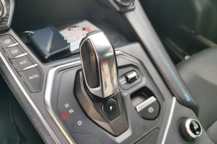 Used Lynk & Co 05 2022 2.0T Two-Wheel Drive Shine Halo