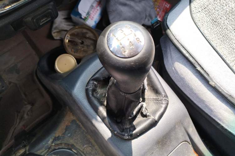 Used Jinbei Hiace X30 2019 1.5L Van Comfort Model China VI SWC15M Gear Lever