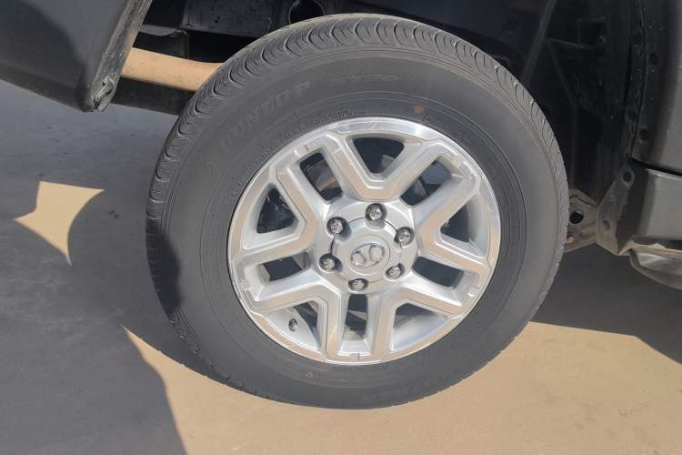 Used BAIC Off-Road BJ40 2016 40L 2.0T Manual All-Wheel Drive Prestige Edition