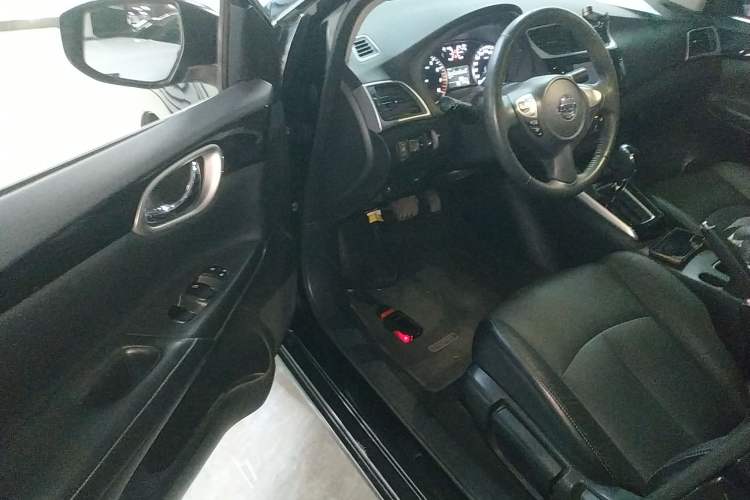 Used Nissan Sylphy 2018 1.6XV CVT Deluxe Edition Driver Seat