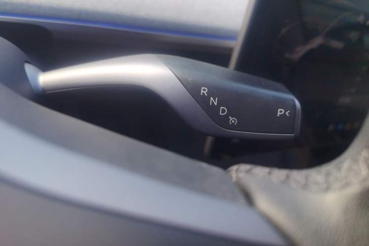 Used Tesla Model Y 2024 Rear-Wheel-Drive Version