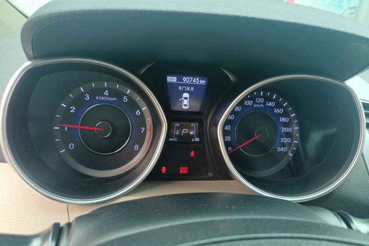 Used Hyundai Elantra (5th Generation / Langdong) 2015 1.6L Automatic Luxury Model Instrument Cluster